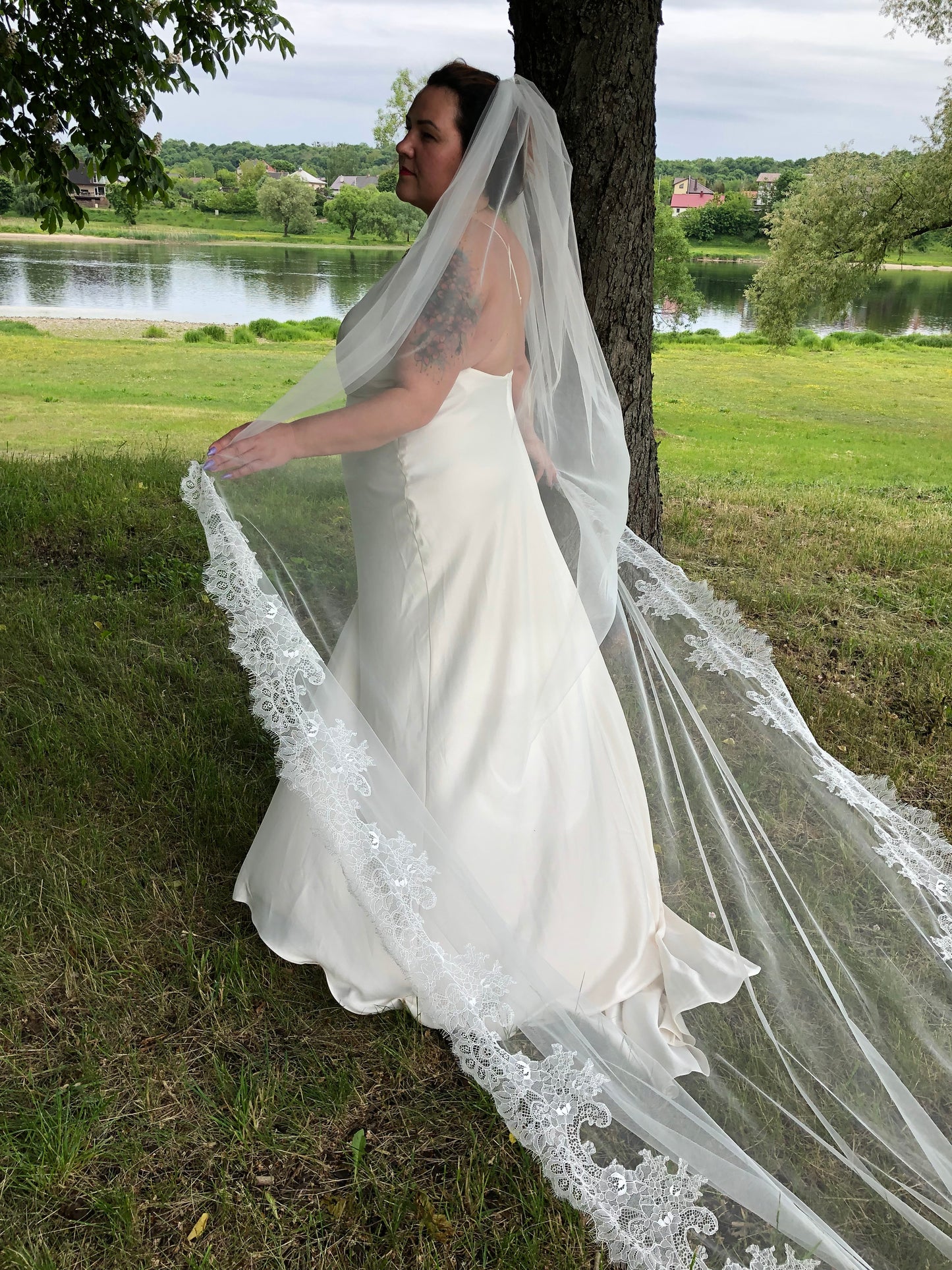 Cathedral Length Chantilly Lace Veil – Single Tier Bridal Veil, Light Ivory, Handmade Lace Veil