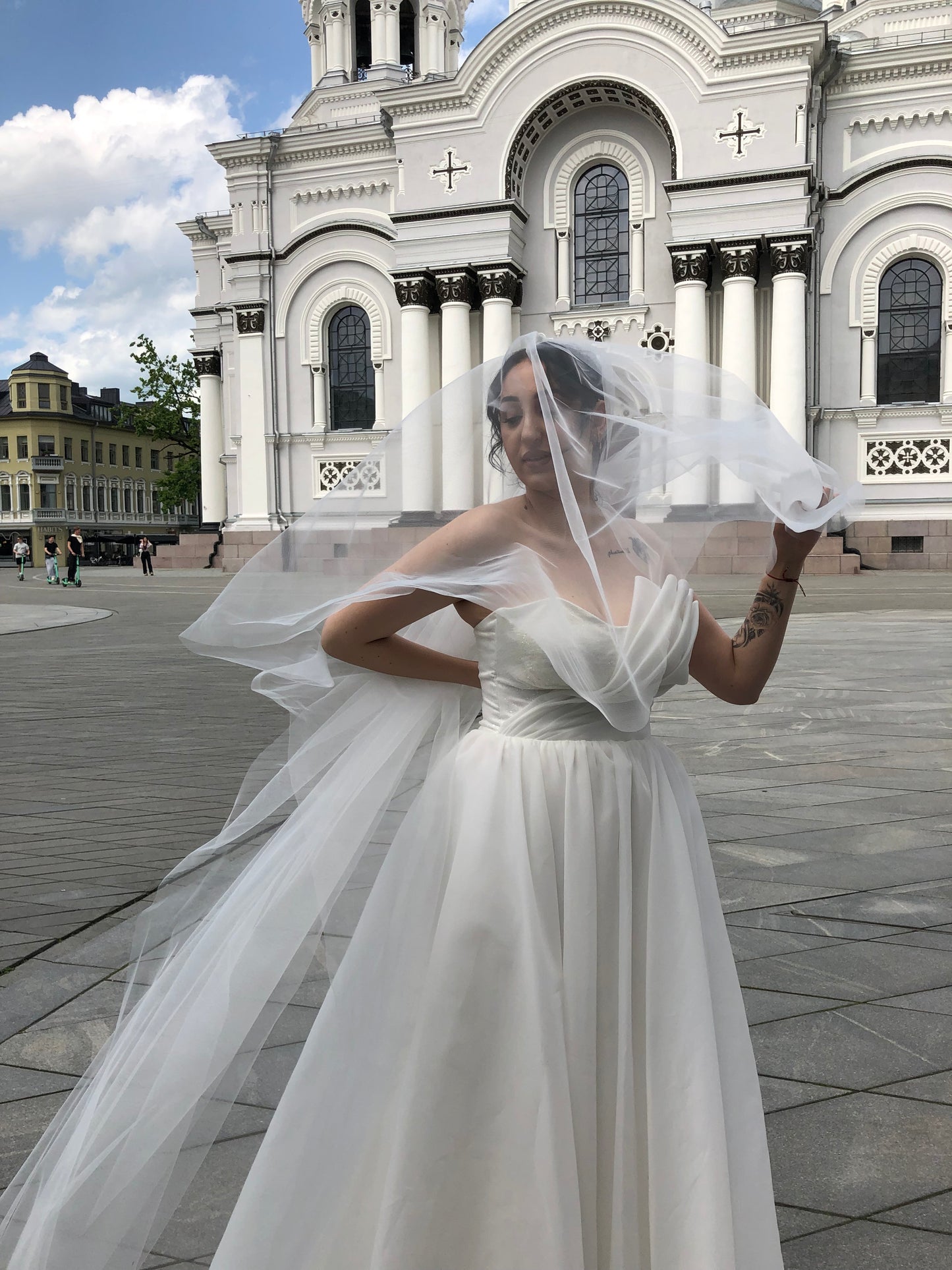 Simple Wedding Veil with Blusher - Minimalist Elegance
