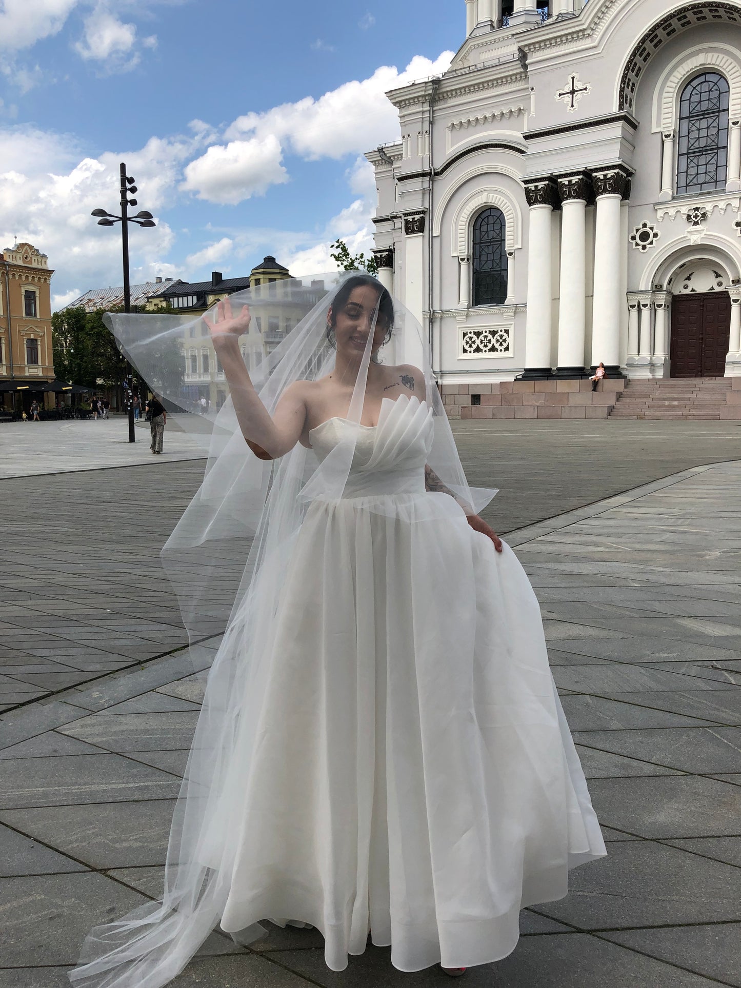Simple Wedding Veil with Blusher - Minimalist Elegance