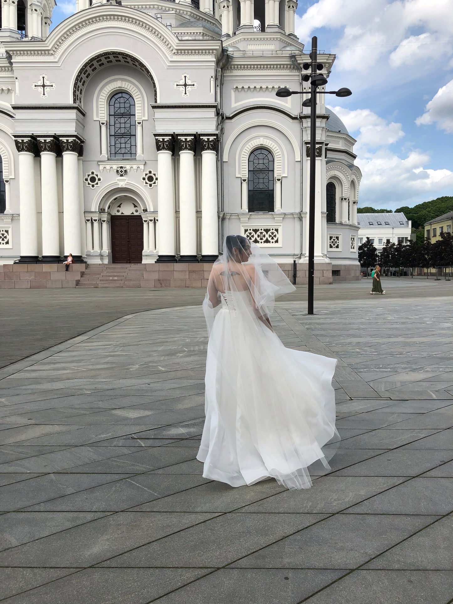Simple Wedding Veil with Blusher - Minimalist Elegance