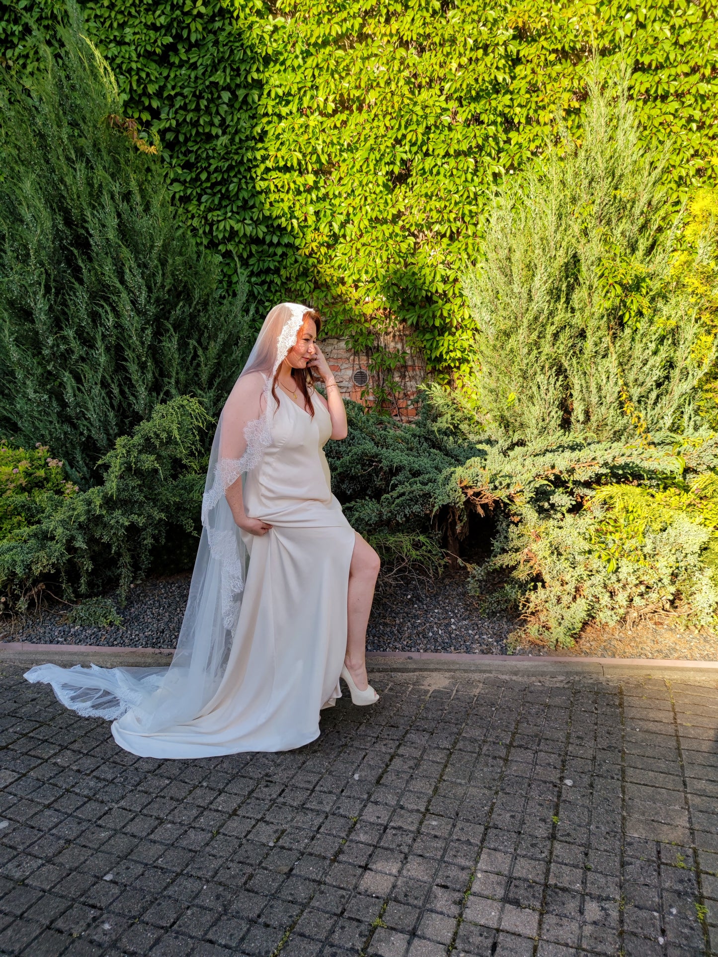 Mantilla Bridal Veil with Chantilly Lace