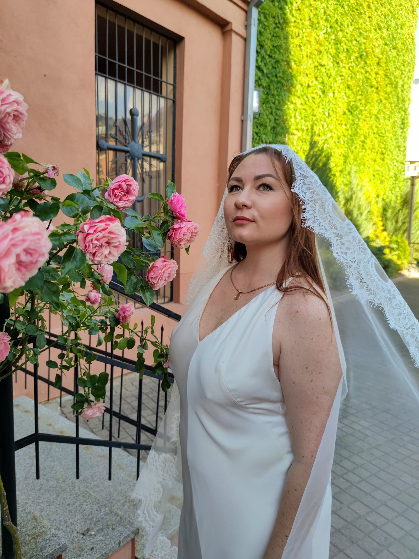 Light Ivory Mantilla Wedding Veil with Chantilly Lace