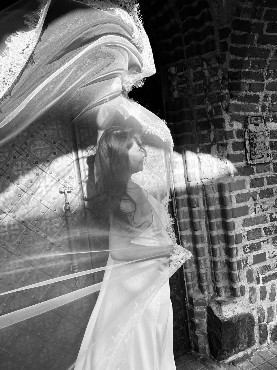 Bridal Mantilla Veil Chantilly Lace trim