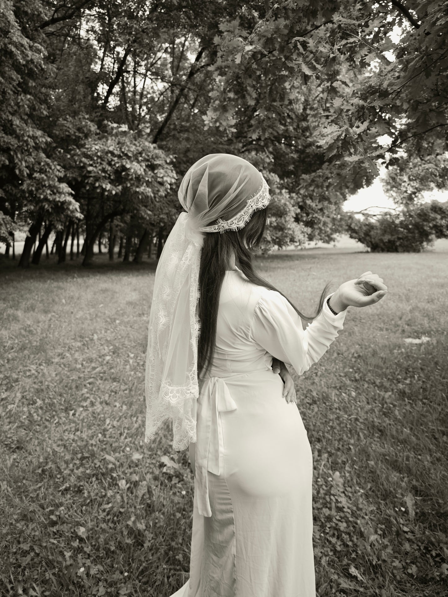 Ivory bandana veil with Chantilly lace edge, tied at the back of the head in boho bridal style