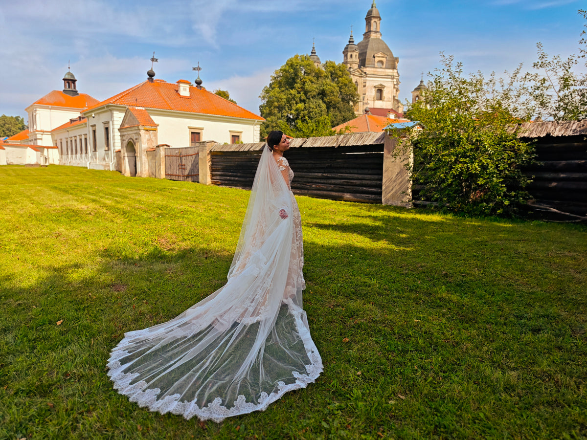 The Céleste Veil with Blusher – Extra Wide Two-Tier Cathedral Veil, Chantilly Lace, Ivory