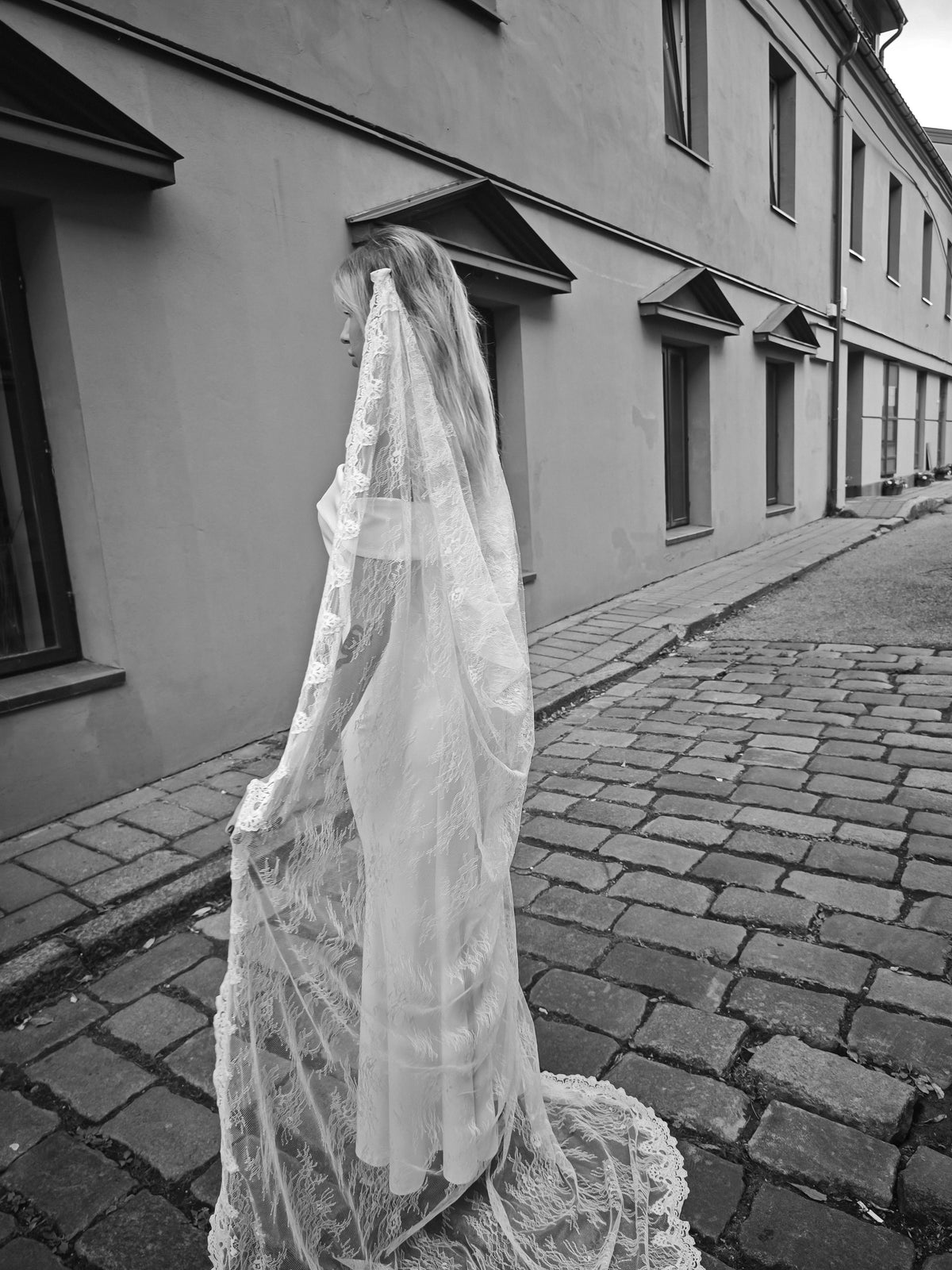 The Austėja Veil – Vintage Lace Draped Wedding Veil, Full Chantilly Lace, Ivory