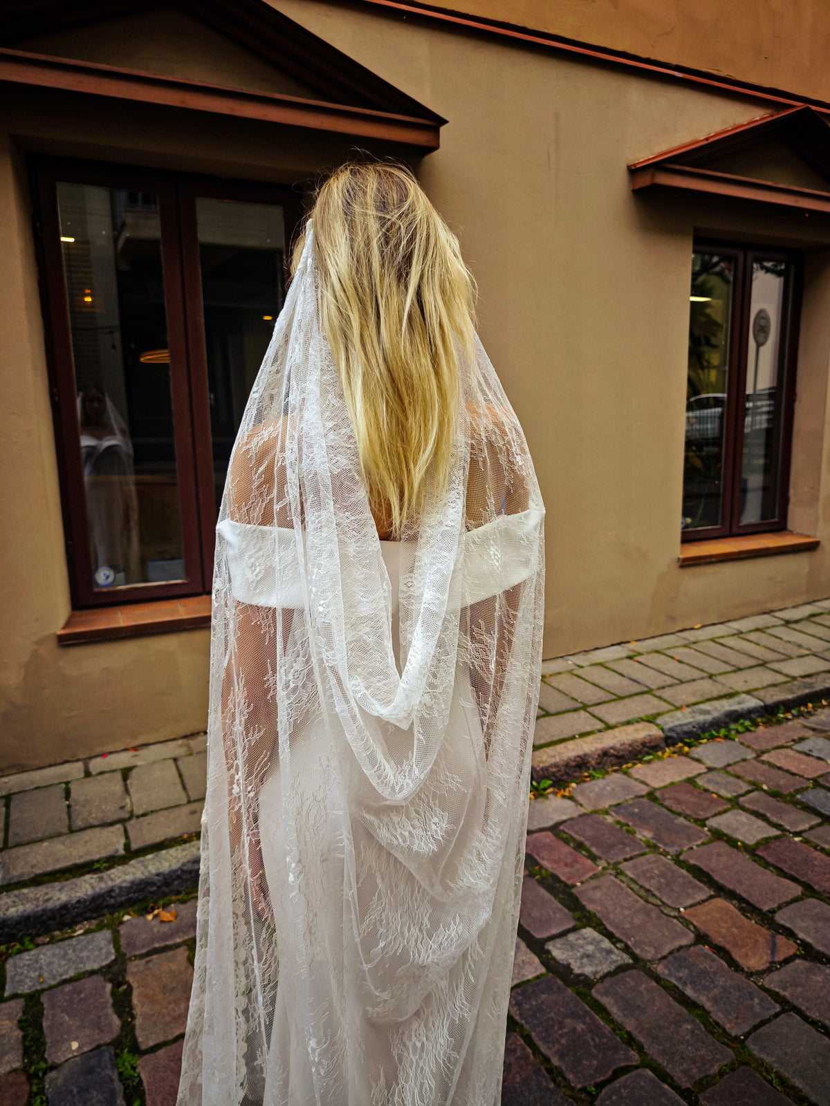 The Austėja Veil – Vintage Lace Draped Wedding Veil, Full Chantilly Lace, Ivory