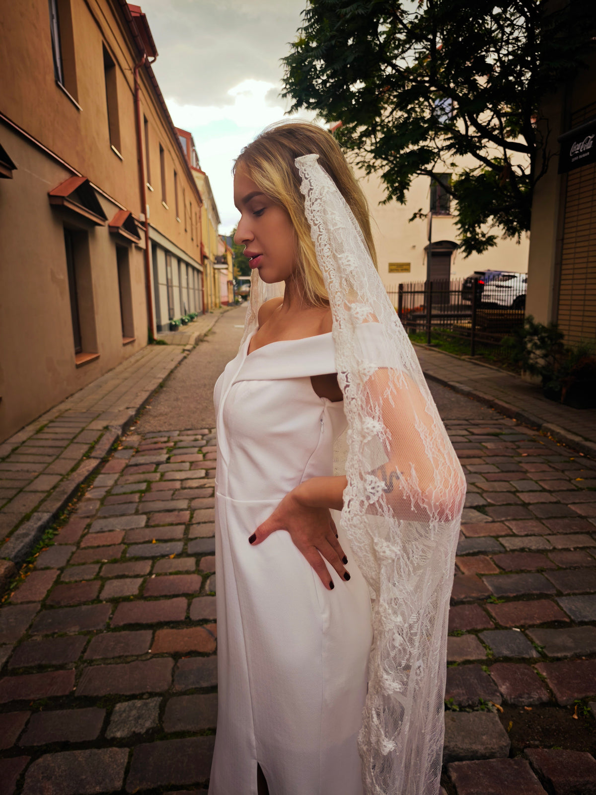 The Austėja Veil – Vintage Lace Draped Wedding Veil, Full Chantilly Lace, Ivory