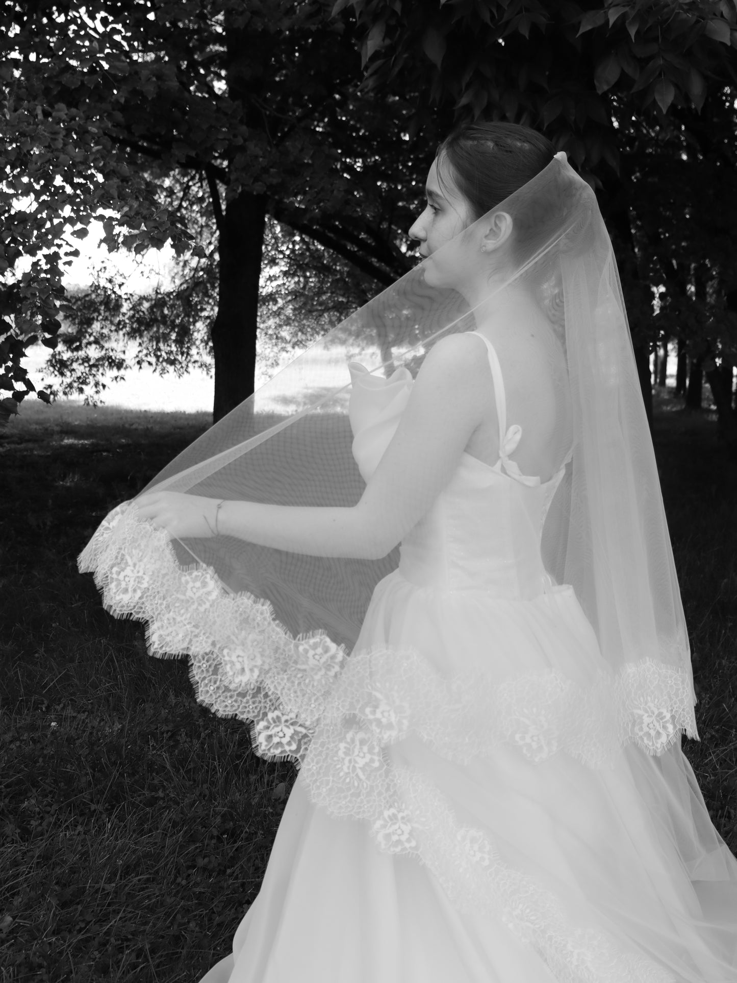 Two-Tier Bridal Veil with Blusher, Light Ivory