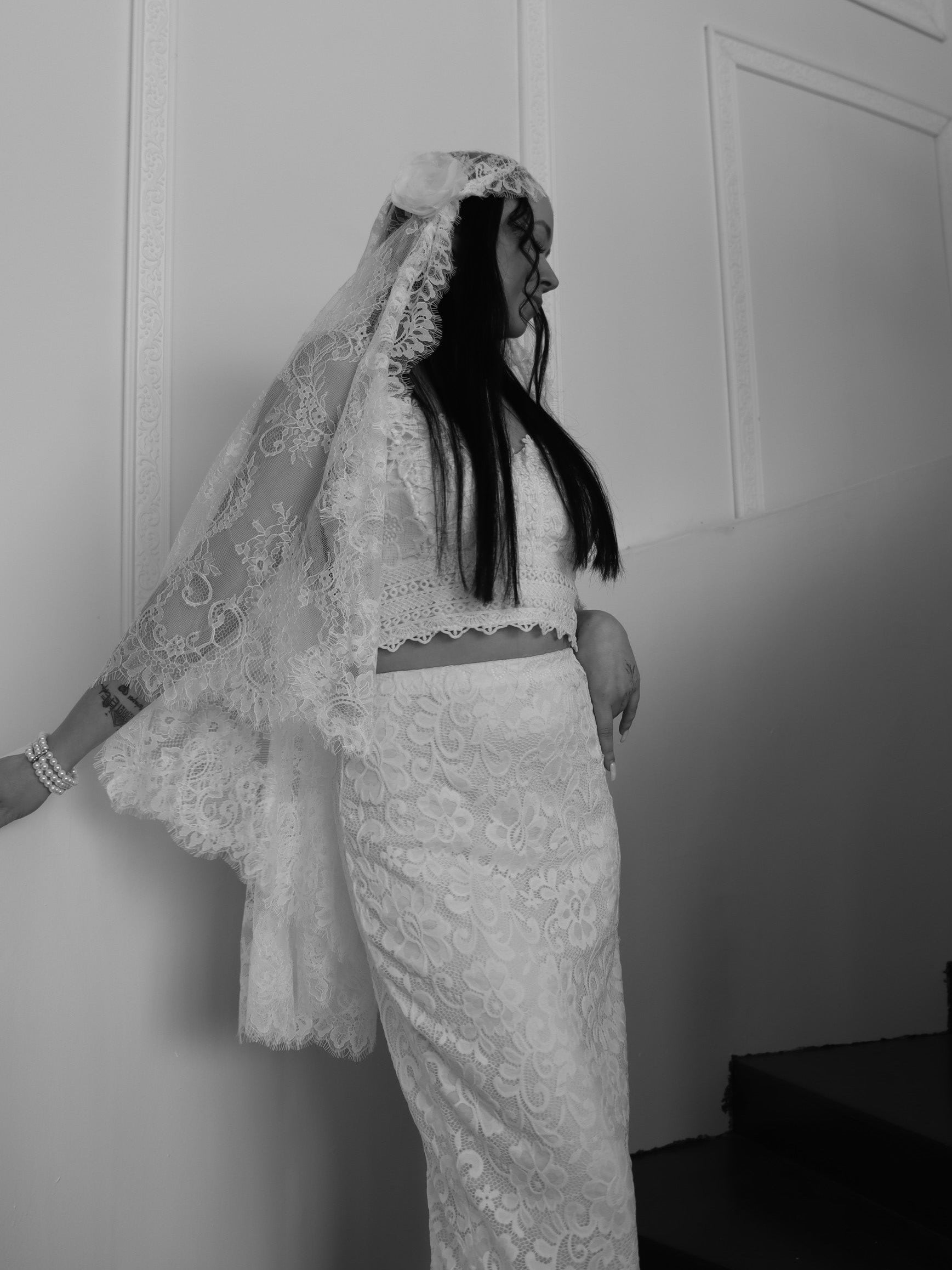 vintage Juliet cap lace veil , 1920s inspired wedding headpiece