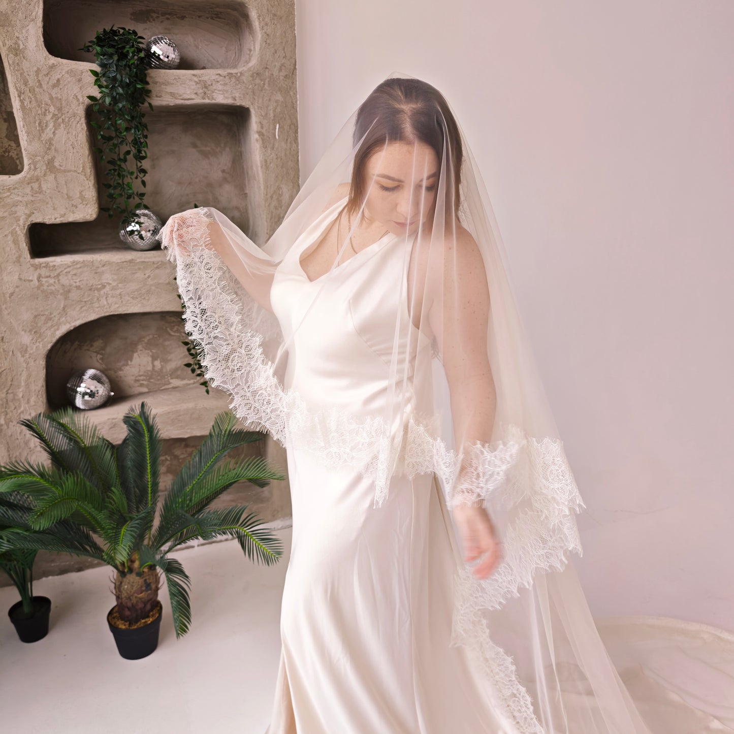 Chantilly Lace Wedding Veil with Blusher in Ivory