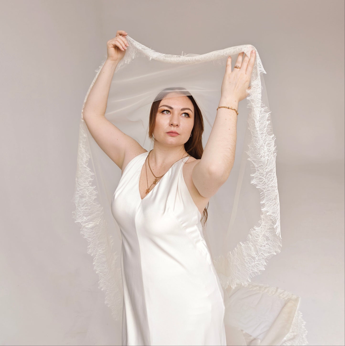 Chantilly Lace Wedding Veil with Blusher in Ivory