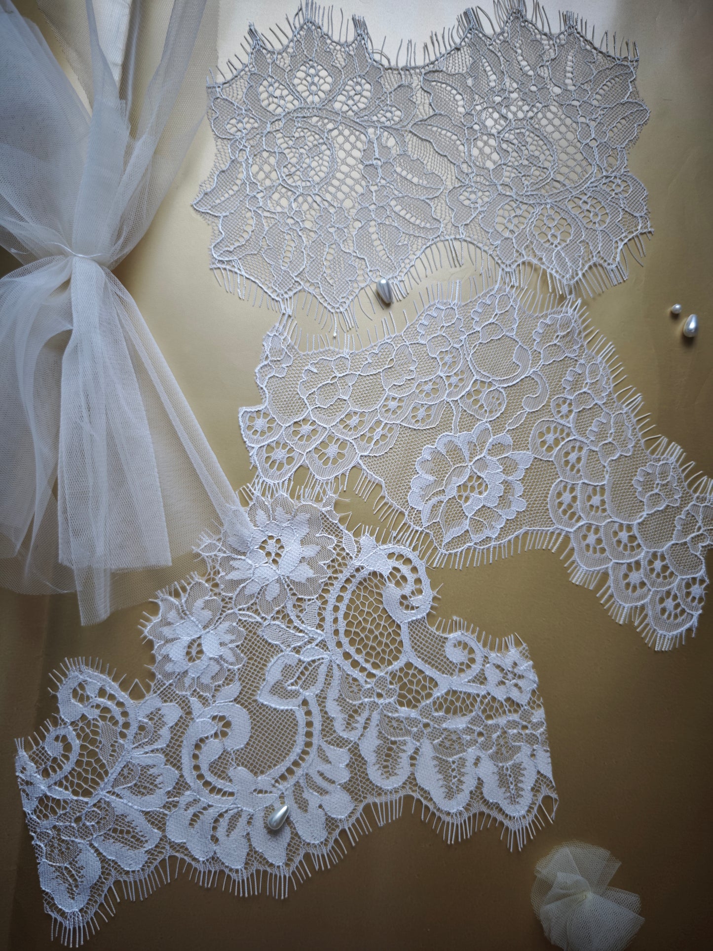 Bridal Veil Lace & Tulle Sample Kit – Chantilly Lace Wedding Veil Fabric Samples