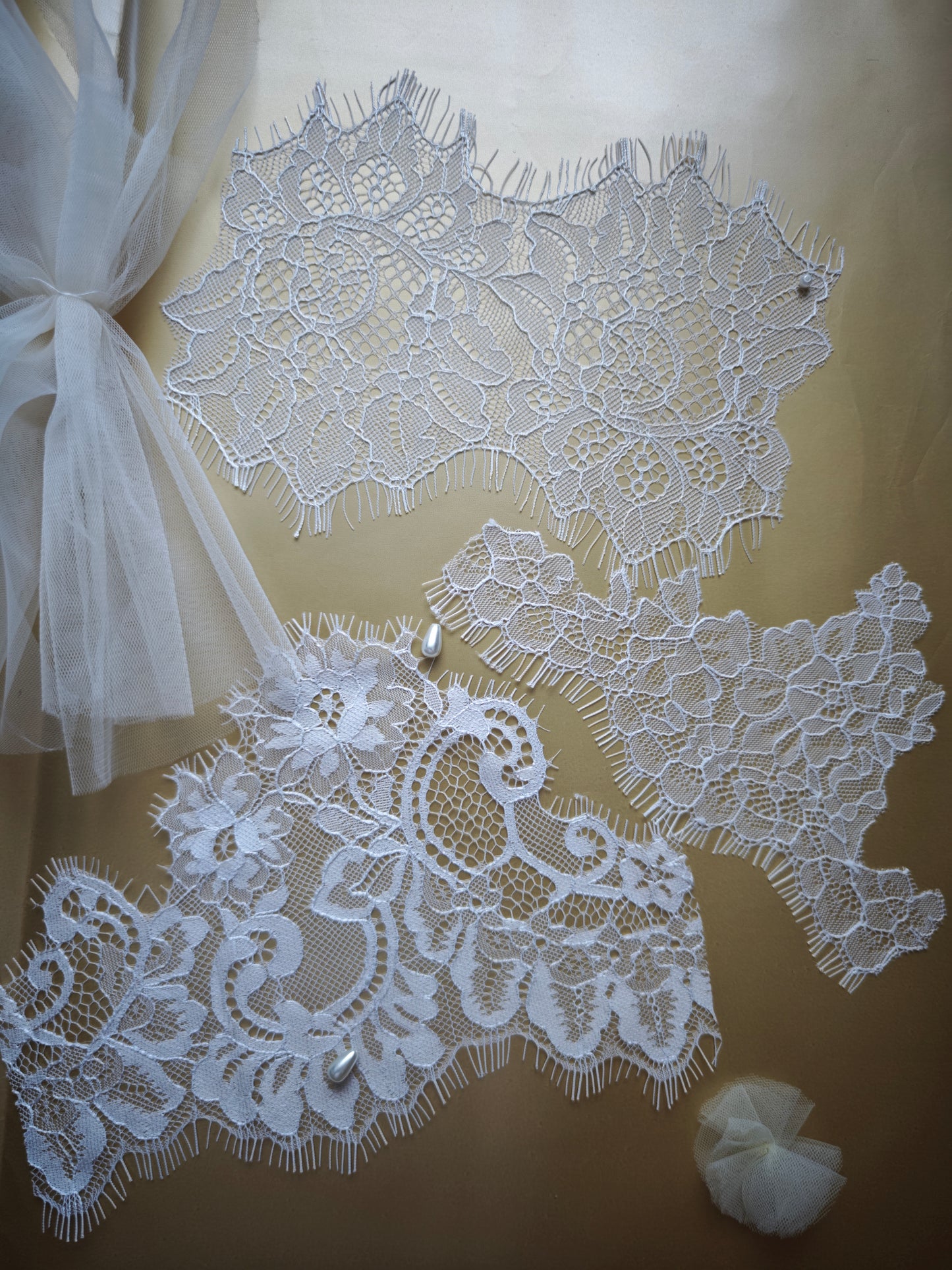 Bridal Veil Lace & Tulle Sample Kit – Chantilly Lace Wedding Veil Fabric Samples