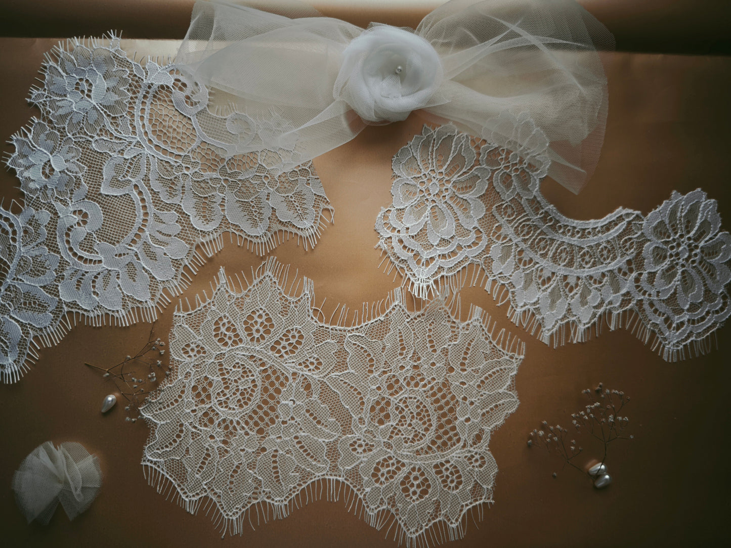 Bridal Veil Lace & Tulle Sample Kit – Chantilly Lace Wedding Veil Fabric Samples