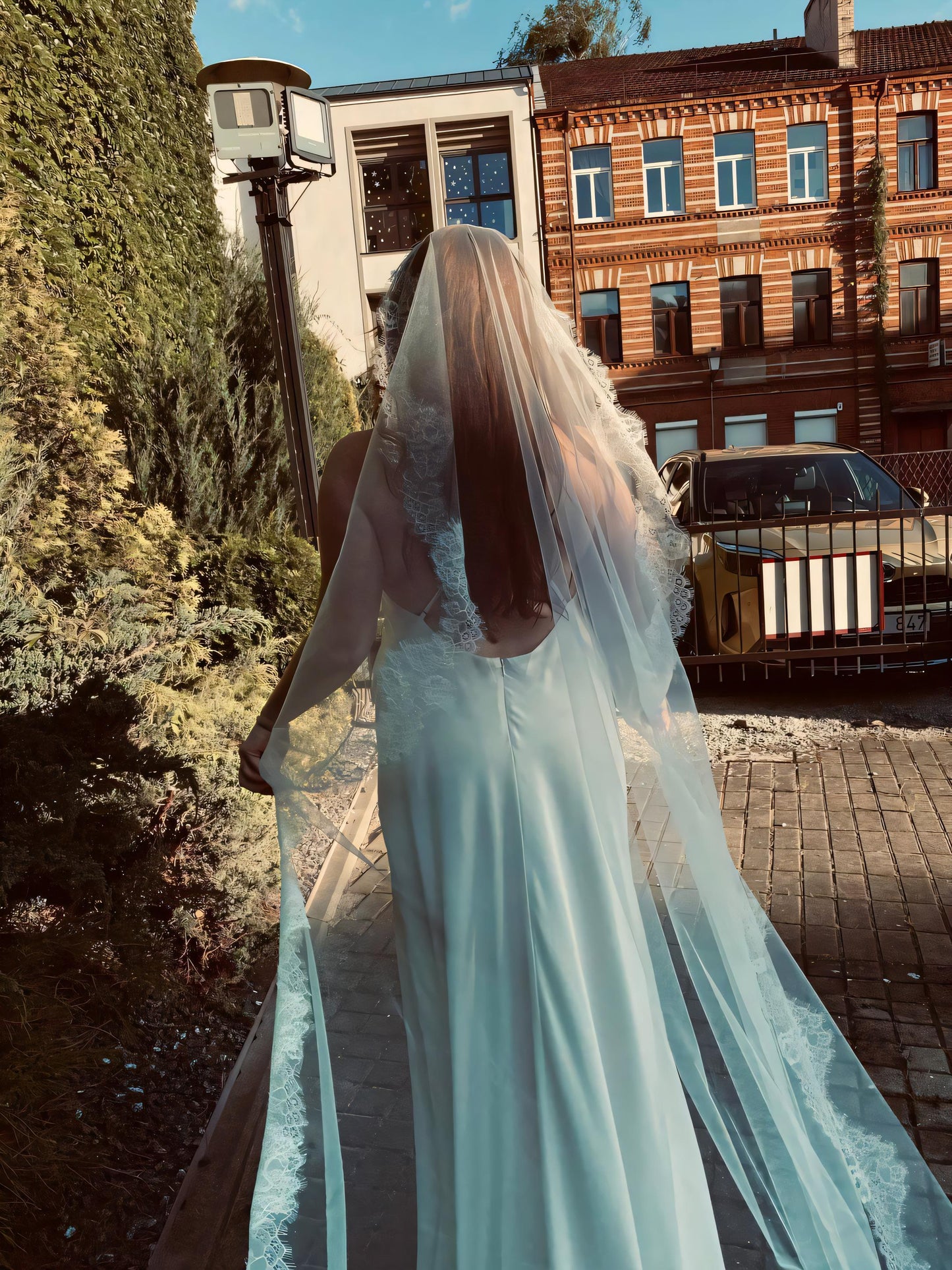 Mantilla Bridal Veil with Chantilly Lace
